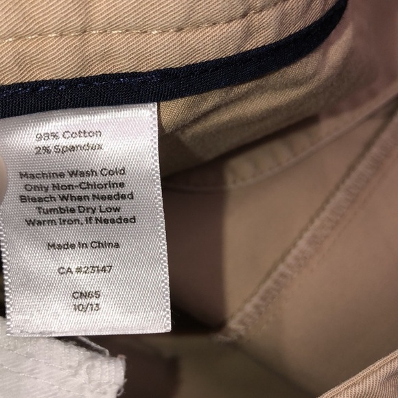 TALBOTS size 6 tan Bermuda khaki chino shorts - Picture 9 of 9